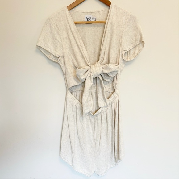 Princess Polly Ragnar Tie Front Linen Blend Coastal Boho Romper size 8 - Picture 2 of 7